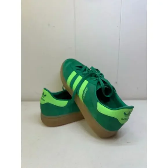 adidas Green Sneakers - Picture 2 of 8
